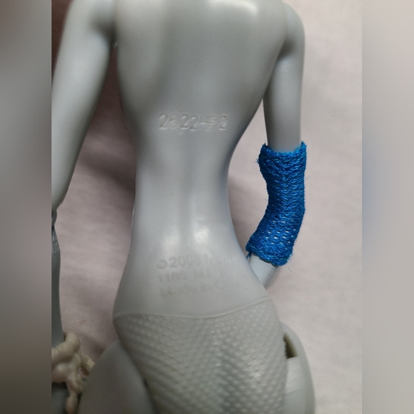 Monster High Lagoona Blue Dot Dead Gorgeous Doll 11" Preowned Incomplete - Picture 8 of 8